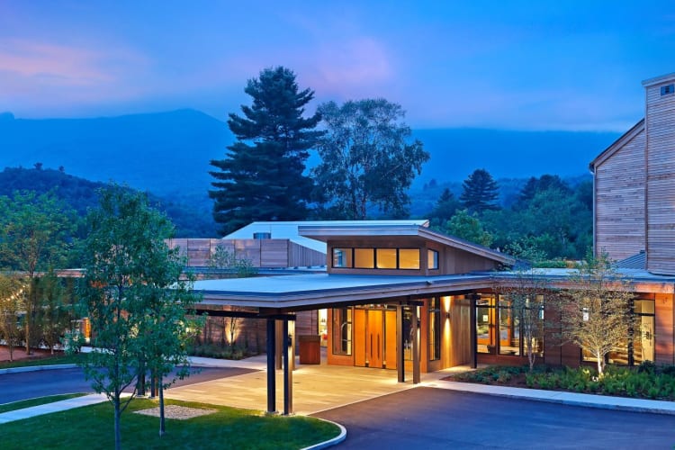 Topnotch Resort